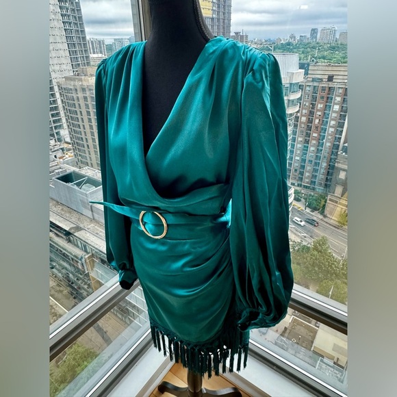 🆕 BRONX & BANCO 🧿 NWOT Monica Long Sleeve Satin Wrap Dress, Fringed Hem - Picture 4 of 16